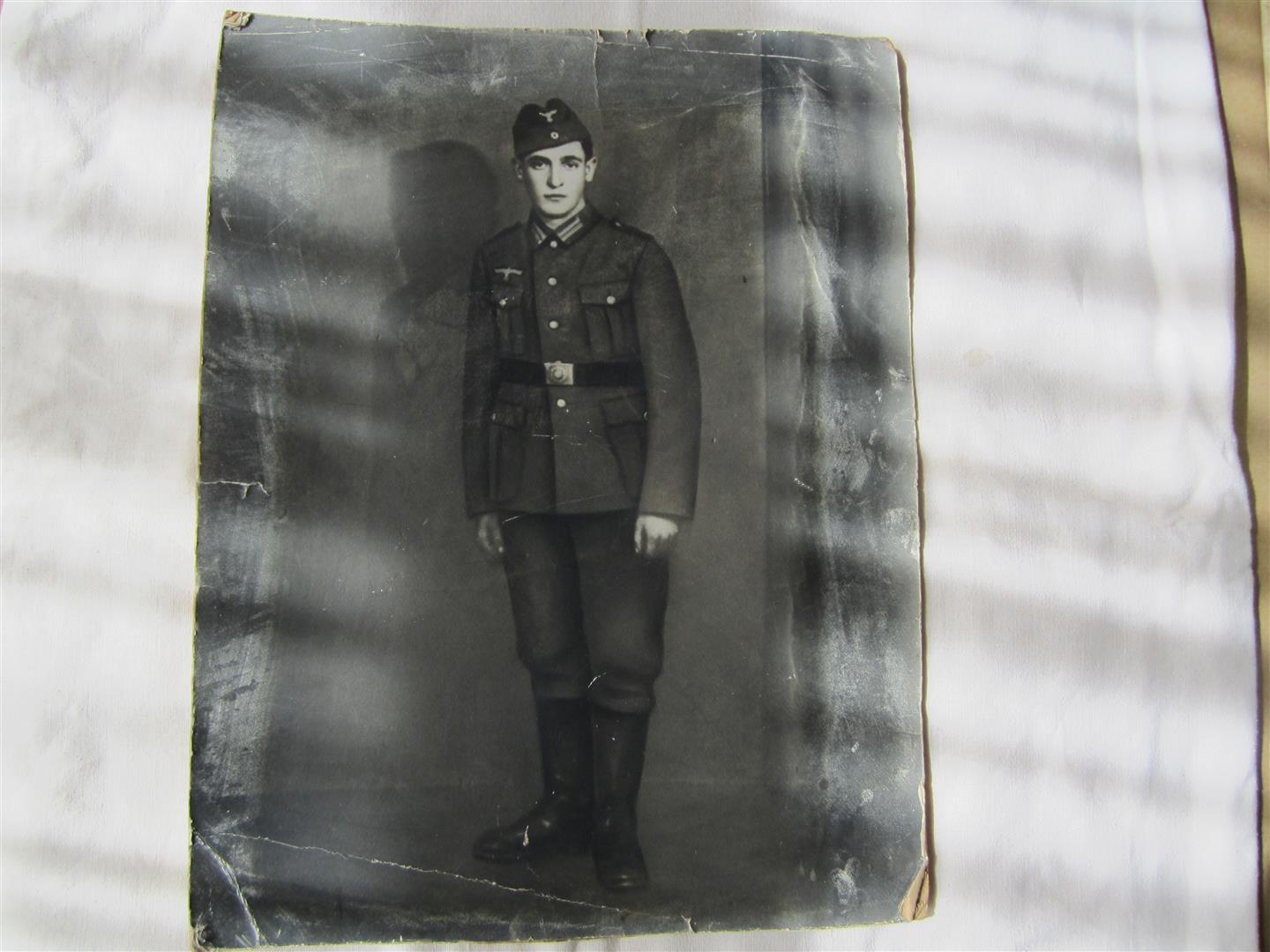 WW2 WH Soldier's Photo